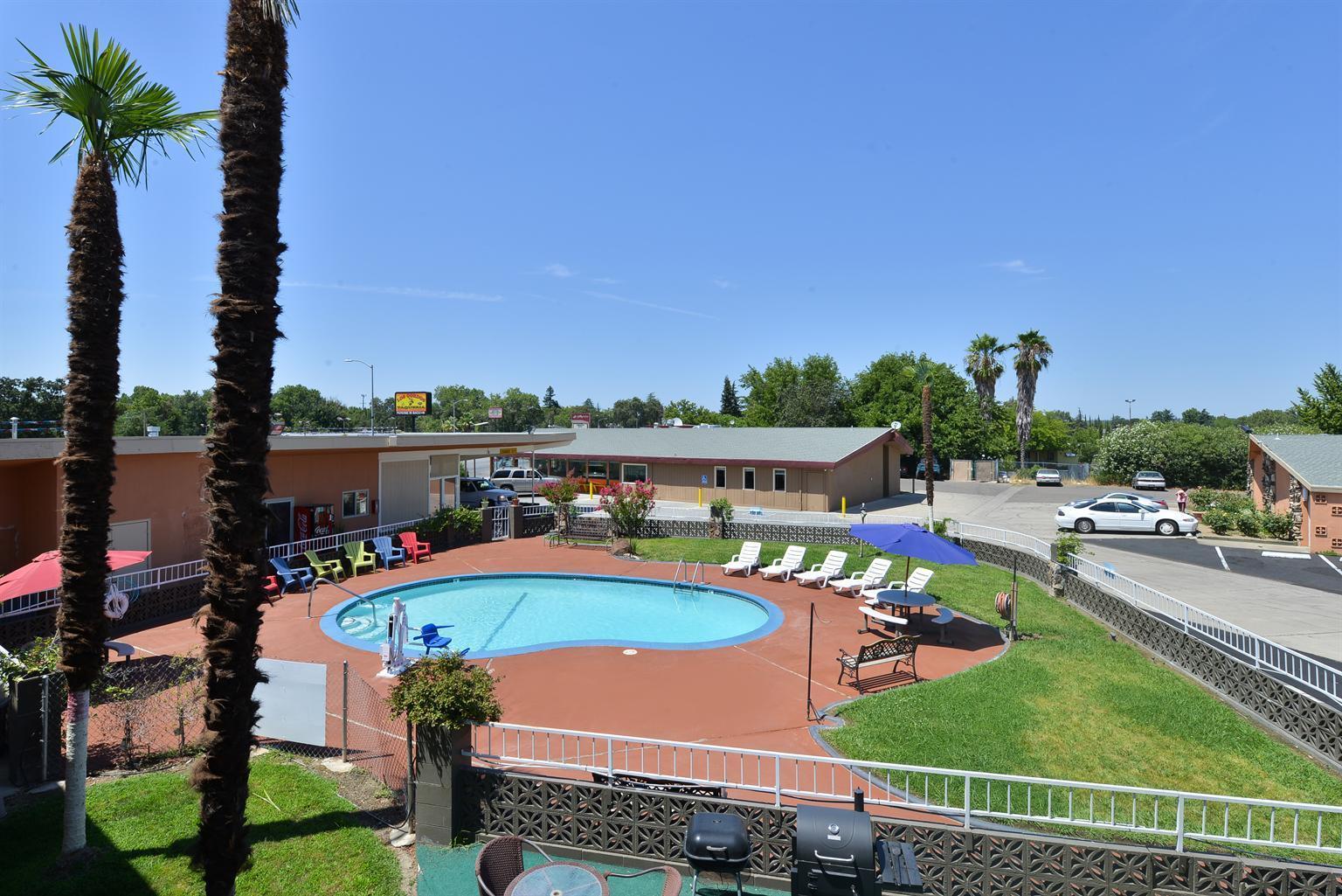 Hotel Dan Inn Barretos By Nacional Inn エクステリア 写真