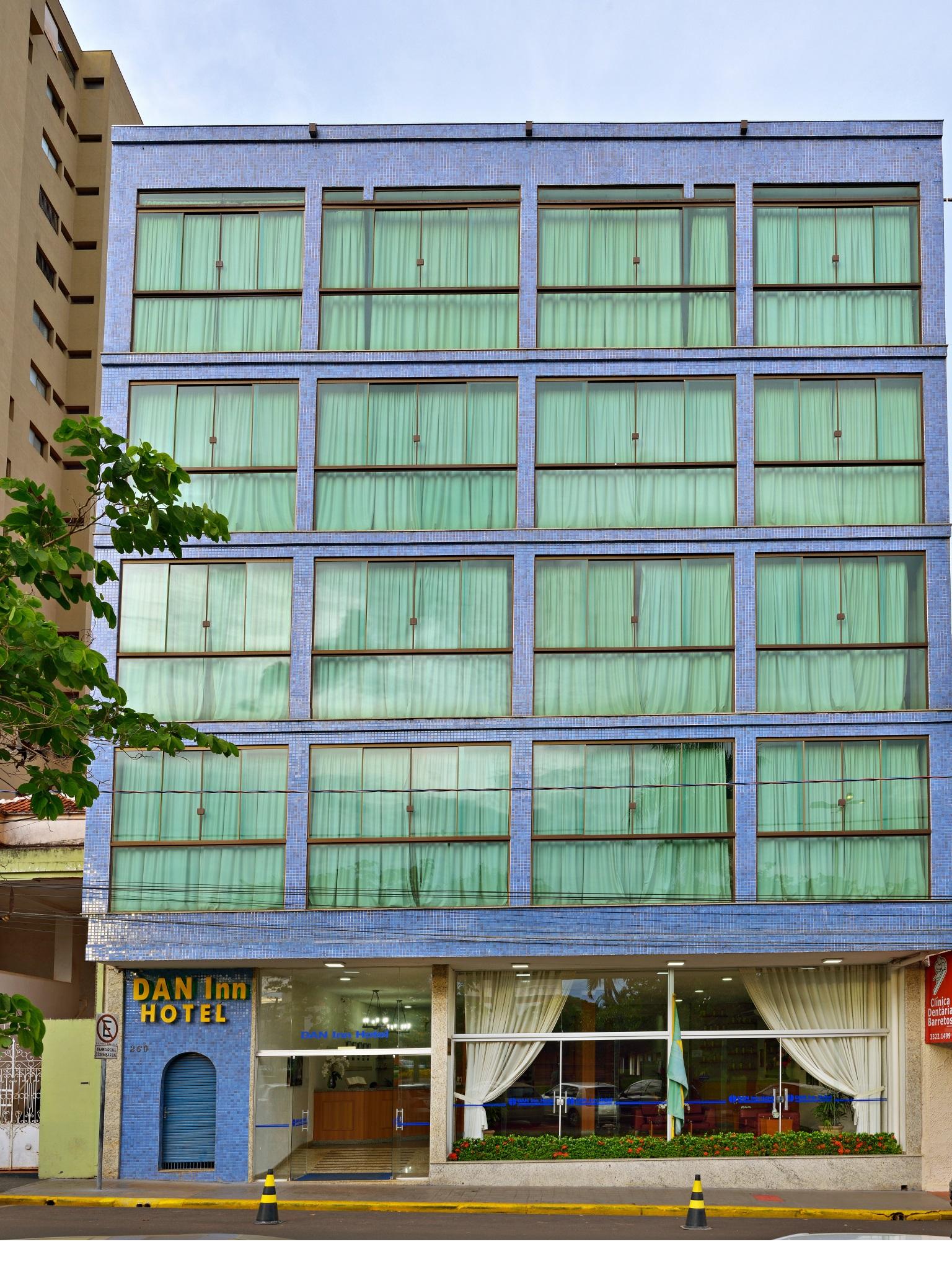 Hotel Dan Inn Barretos By Nacional Inn エクステリア 写真