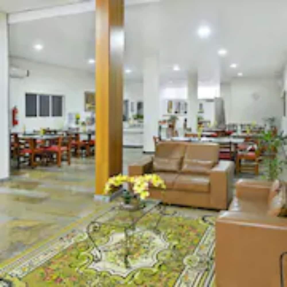Hotel Dan Inn Barretos By Nacional Inn エクステリア 写真