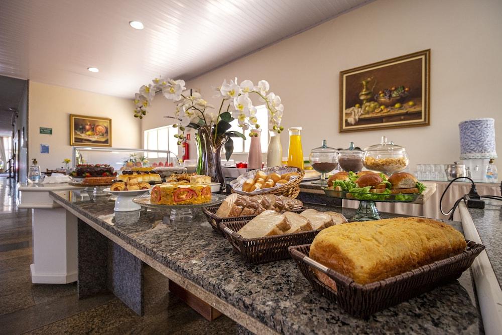 Hotel Dan Inn Barretos By Nacional Inn エクステリア 写真
