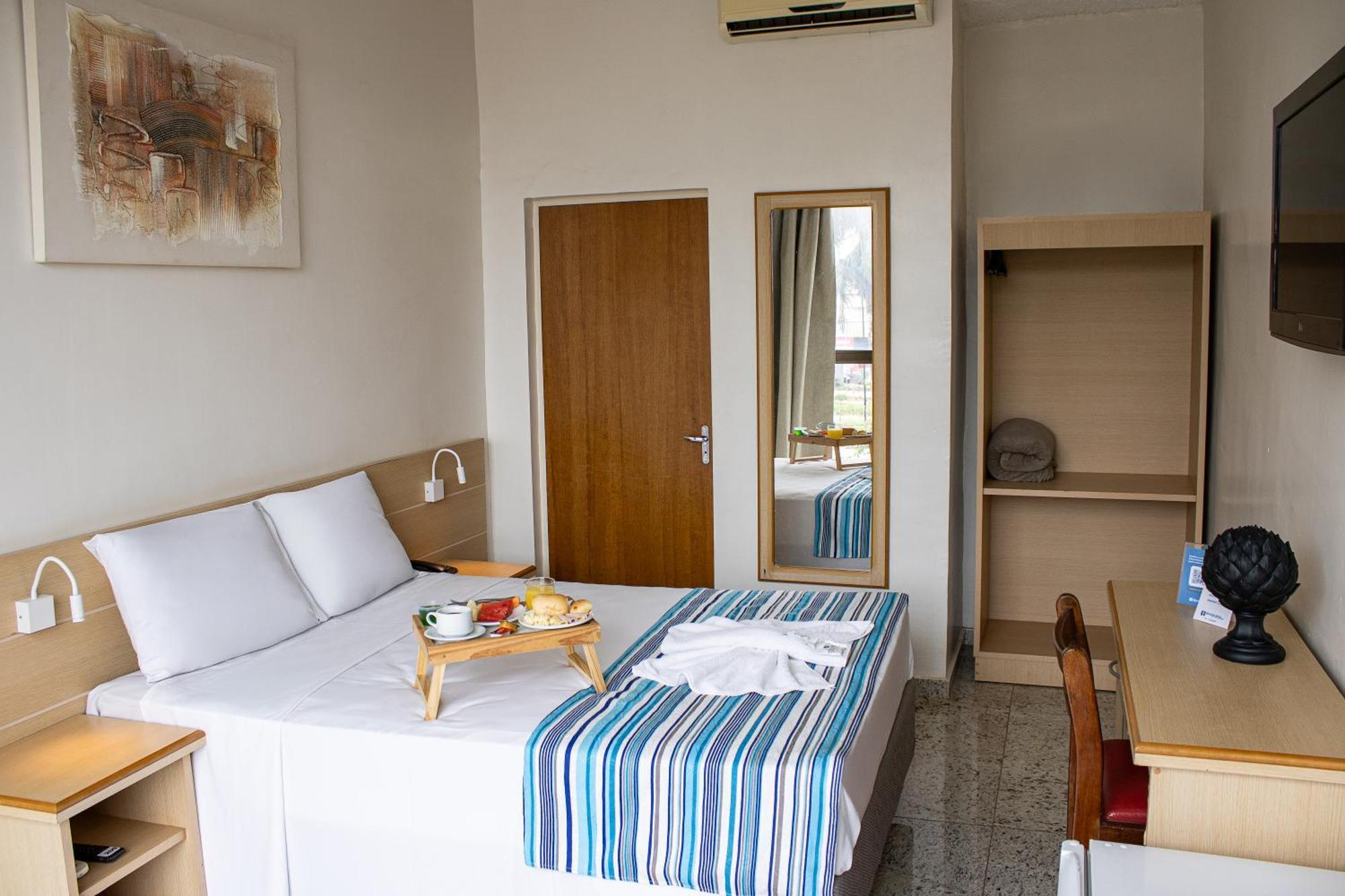 Hotel Dan Inn Barretos By Nacional Inn エクステリア 写真